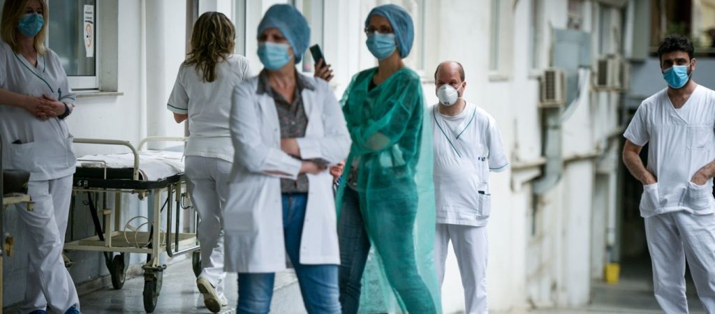Ιατρικός Σύλλογος Αθηνών κατά Α. Εξαδάκτυλου: «Ισότιμη περίθαλψη για όλους χωρίς διακρίσεις»