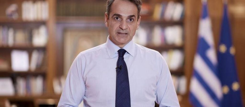 Μέτρα παίρνει ο Κ.Μητσοτάκης για να πιέσει τους ανεμβολίαστους – Απειλές προστίμων ακόμα και στην εκκλησία