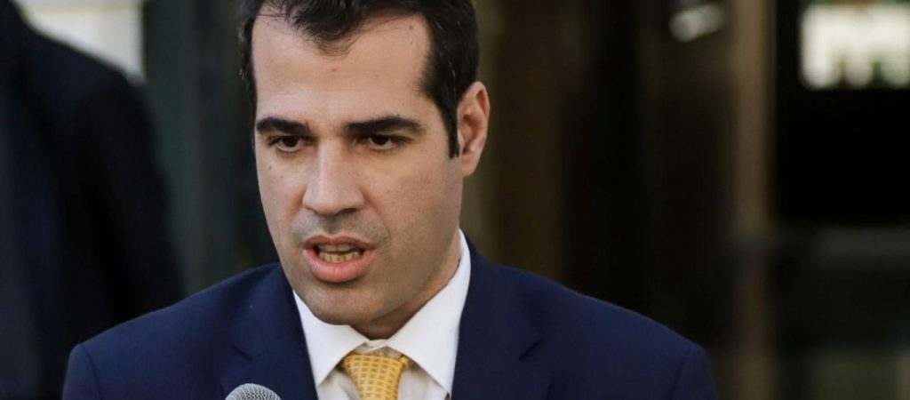 Συνάντηση του υπουργού Υγείας Θ. Πλεύρη στα γραφεία της ΝΔ  με θέμα την πρόληψη