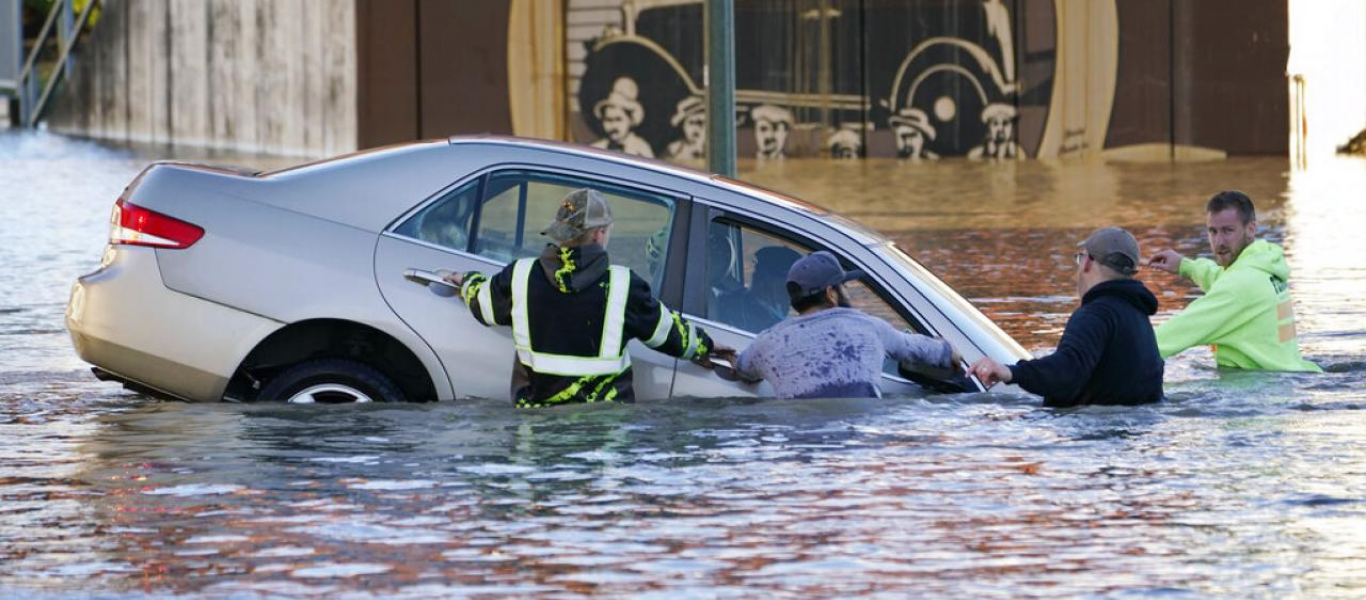 Φονικές πλημμύρες στον δυτικό Καναδά: Τουλάχιστον 4 νεκροί & ένας αγνοούμενος