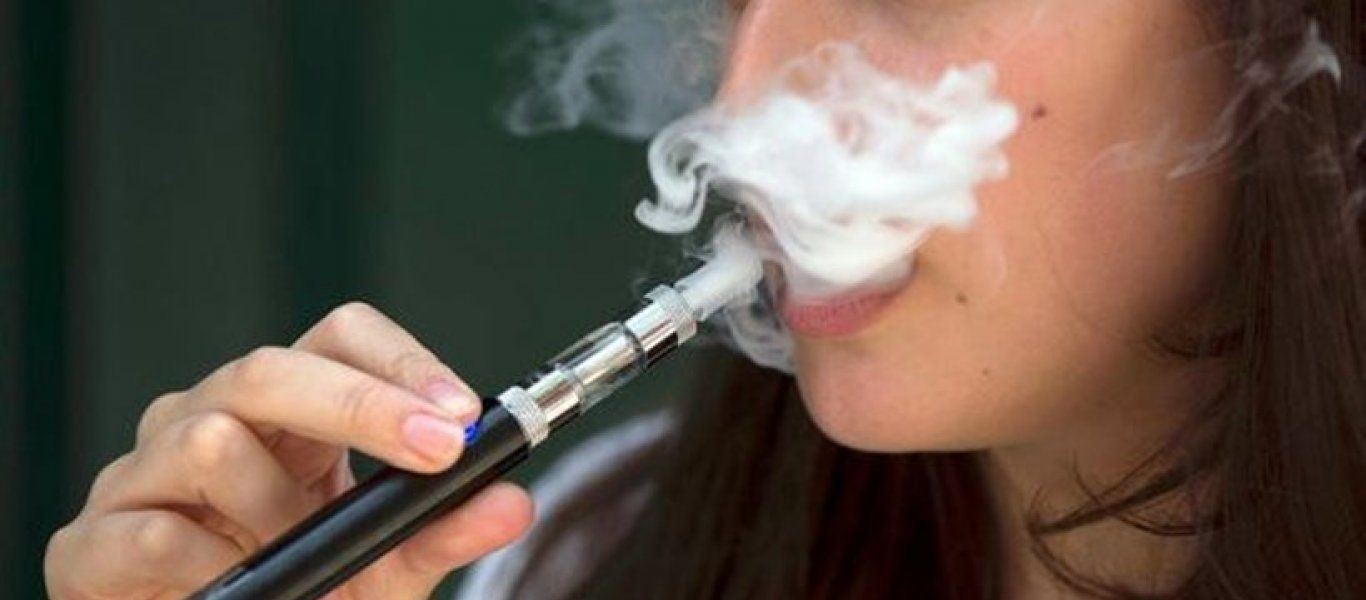 Νέα έρευνα: Το ηλεκτρονικό τσιγάρο σχετίζεται με αυξημένο κίνδυνο για κάταγμα