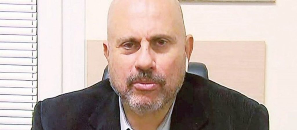 Δ.Κούβελας: «Αν ζητάμε να πληρώνουν τη νοσηλεία τους οι ανεμβολίαστοι είναι σαν να τους εκτελούμε»