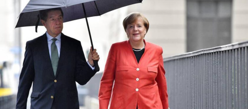 Γ.Ζάουερ: Ο σύζυγος της Α.Μέρκελ επικρίνει «την τεμπελιά» όσων δεν εμβολιάζονται