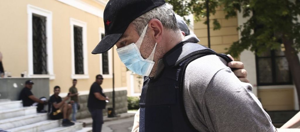 Δίκη ψευτογιατρού: Απουσιάζει ξανά από το δικαστήριο ο Dr… Kontos – Επικαλείται κορωνοϊο