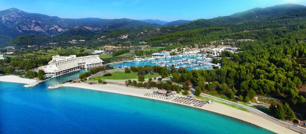 «Συναγερμός» στην Χαλκιδική: Eκρηκτικές ύλες σε αποθήκες του Πόρτο Καρράς – Τι εξετάζει η αστυνομία