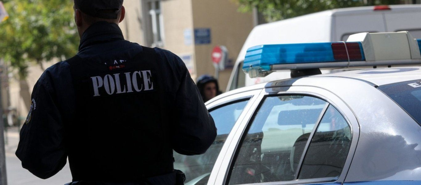Αλεξάνδρεια Ημαθίας: Τρεις νεαροί απείλησαν με μαχαίρι 83χρονο – Του άρπαξαν 350 ευρώ
