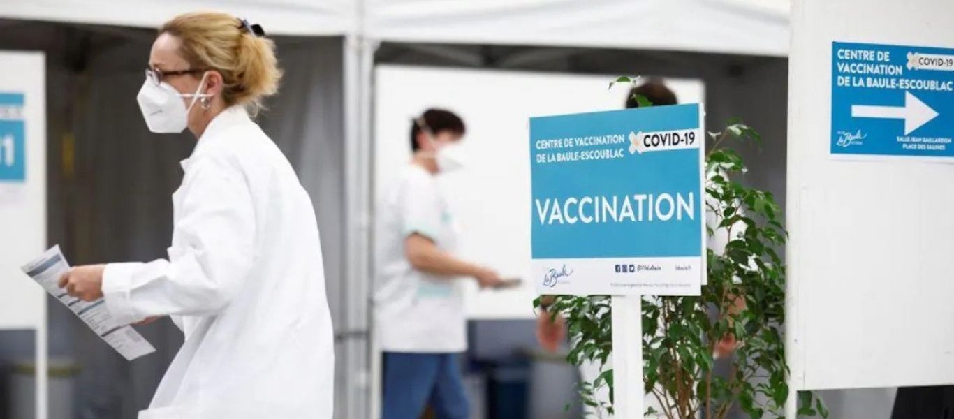 Επιβεβαίωση: Η Γαλλία η πρώτη χώρα που κάνει υποχρεωτική την τρίτη δόση του εμβολίου για όλους – Ακολουθεί η Ελλάδα