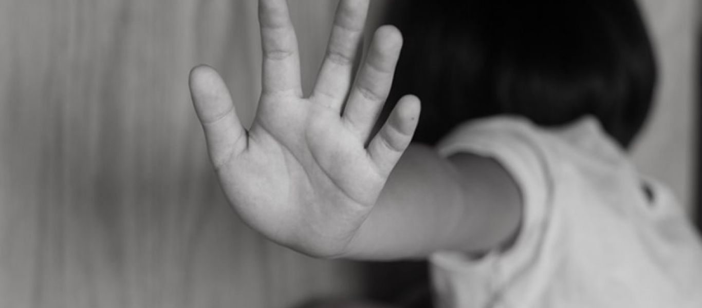 Συνελήφθη 43χρονος στον Αλμυρό για προσβολή της γενετήσιας αξιοπρέπειας κατά της ανήλικης κόρης του
