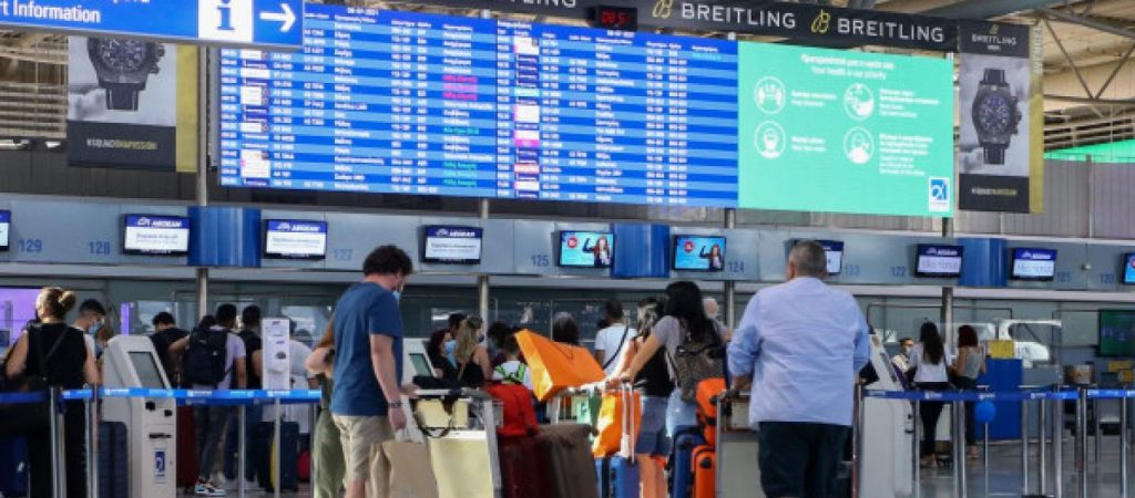 Νέα ΝΟΤΑΜ για ταξιδιώτες από χώρες της νότιας Αφρικής εξαιτίας της μετάλλαξης Omicron