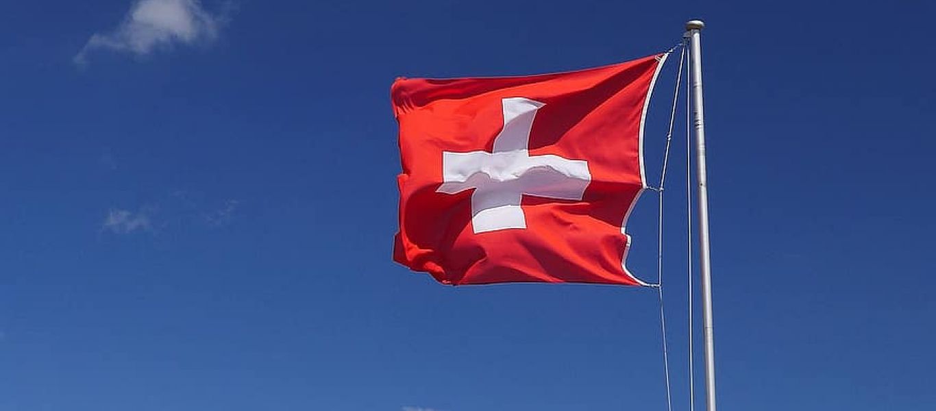 Οι Ελβετοί ψηφίζουν «ναι» στη νομοθεσία διαχείρισης της πανδημίας και το υγειονομικό πάσο