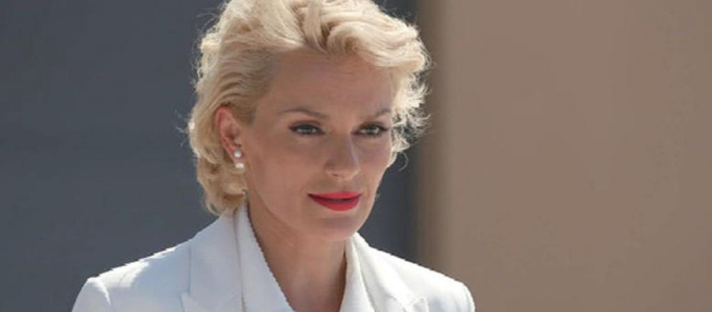 Με ράμματα η Έλενα Χριστοπούλου – Τη δάγκωσε σκύλος στο μάτι (φώτο)