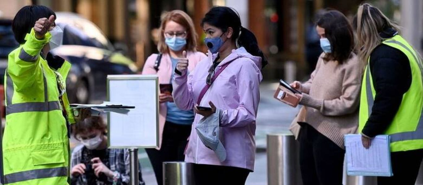 Η Αυστραλία αναστέλλει το άνοιγμα των συνόρων λόγω της μετάλλαξης Όμικρον