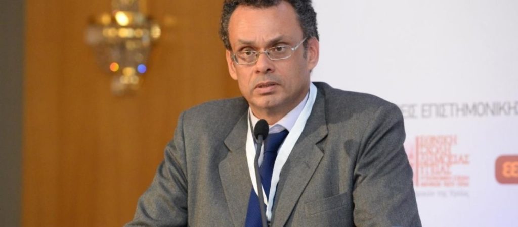 Συνταγματολόγος Ξ.Κοντιάδης: «Είναι αντισυνταγματικά τα πρόστιμα του Μητσοτάκη – Μέχρις εδώ!»