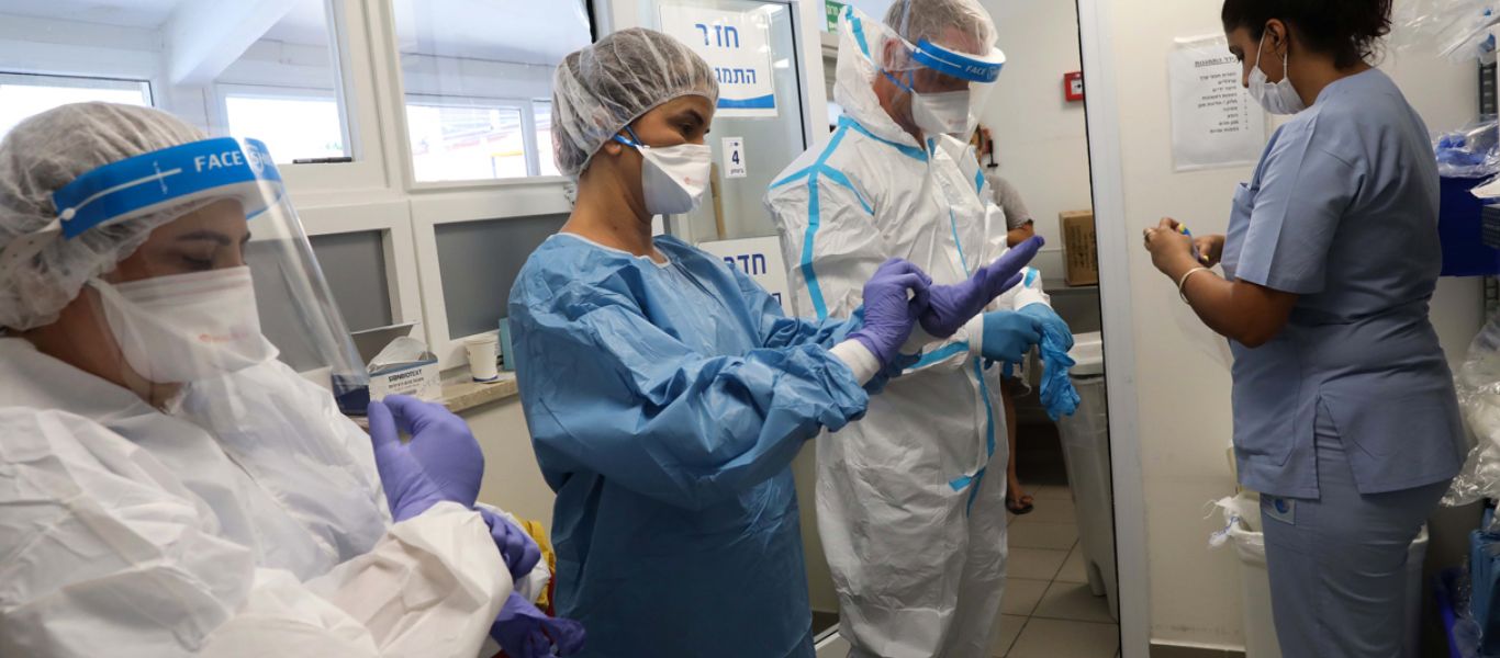 Σε πανικό στο Ισραήλ: Γιατροί και με τις τρεις δόσεις μολύνθηκαν από κορωνοϊό