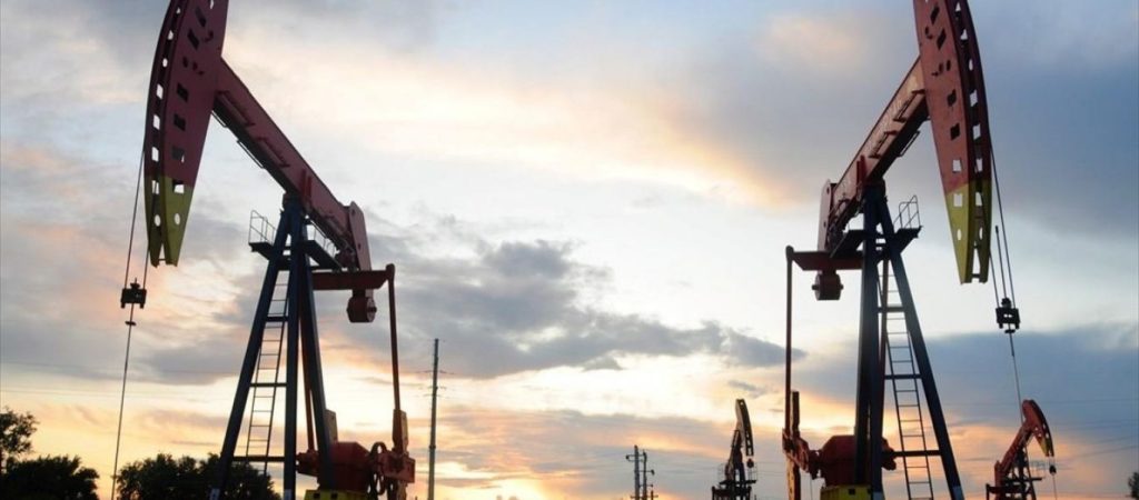 Συνεχίζεται η πτώση στις τιμές του πετρελαίου – Πάνω από 5% κάτω σήμερα