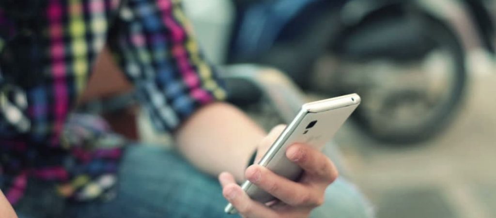 Άνδρας βιντεοσκοπούσε τα οπίσθια νεαρής γυναίκας στο γυμναστήριο – Πως τον κατάλαβε (βίντεο)