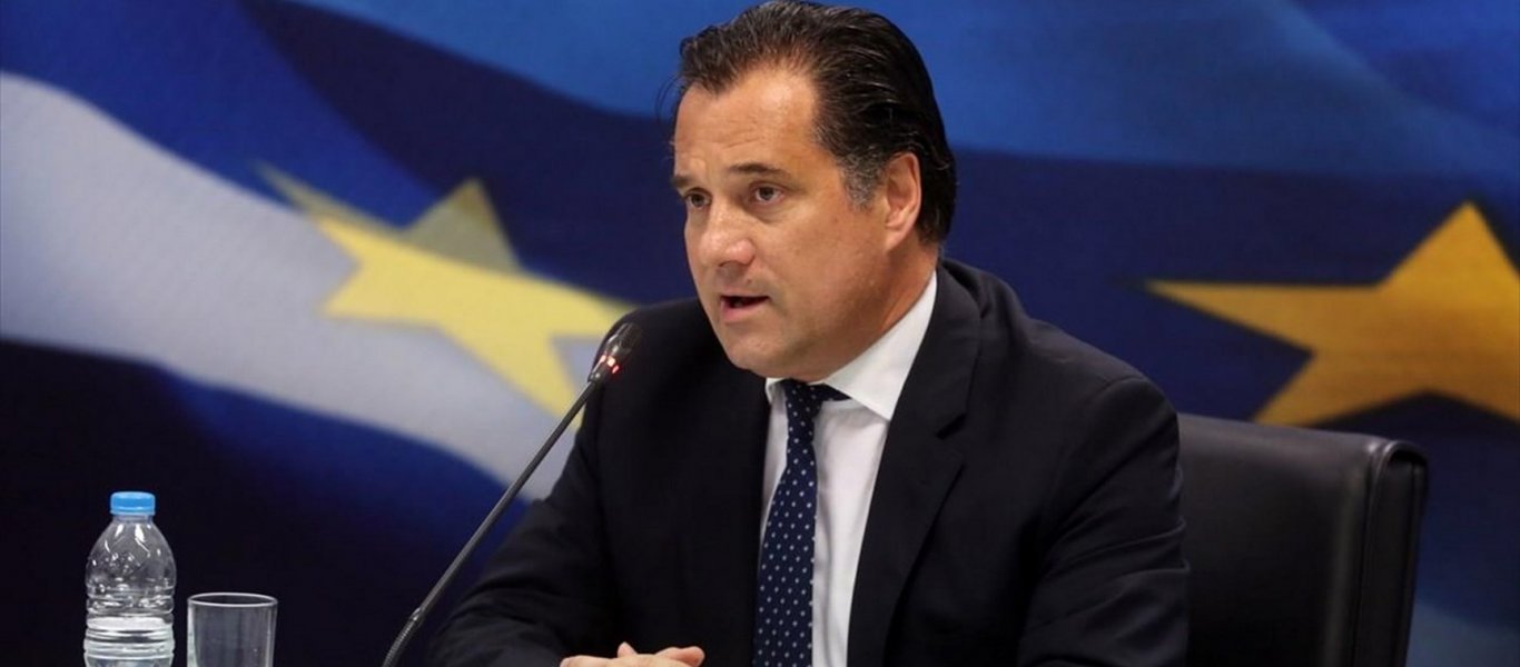 Α.Γεωργιάδης ο «χαρούμενος» υπουργός: «Η Ελλάδα έχει πάει καταπληκτικά – Ο κόσμος θα κάνει τα ψώνια του»