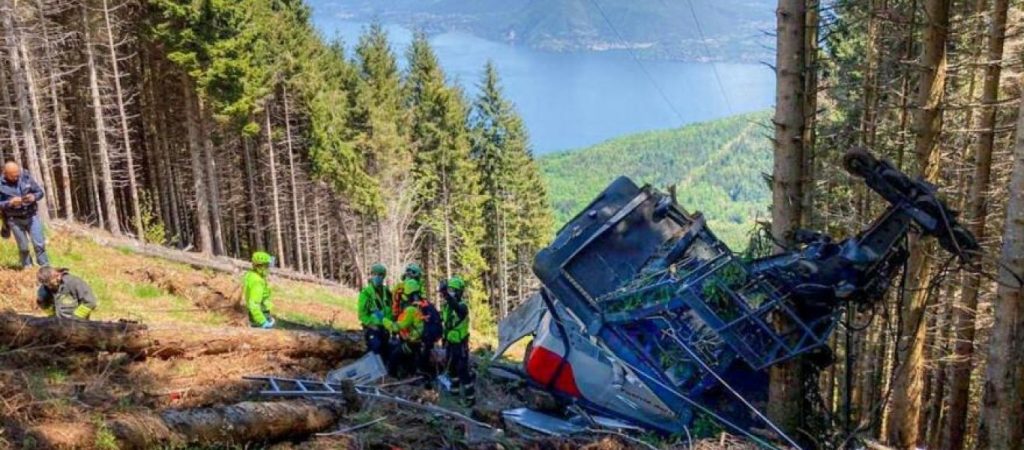 Επέστρεψε στην Ιταλία ο εξάχρονος που «απήχθη» από τον παππού του μετά την τραγωδία στο Μοταρόνε
