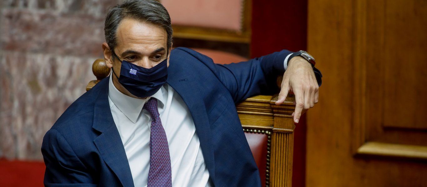 Έρχονται νέα πρόστιμα από την κυβέρνηση για τον κορωνοϊό