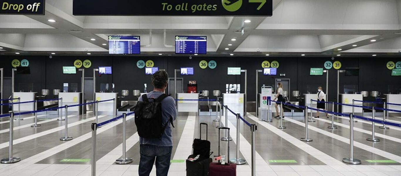 Βρετανία: Μόνο με αρνητικό τεστ κορωνοϊού θα μπορούν να μεταβούν στη χώρα οι ταξιδιώτες