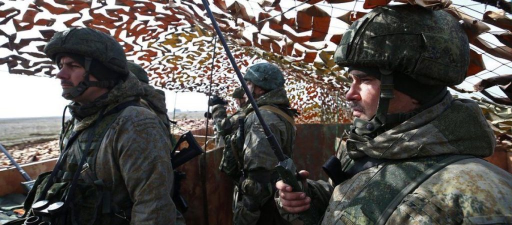 DW: «Θα επιτεθεί η Ρωσία στην Ουκρανία; Σενάρια αλά Γεωργία και κλιμάκωση»