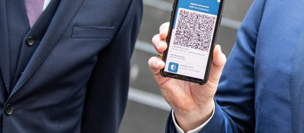 Έρευνα καταρρίπτει το αφήγημα Κ.Μητσοτάκη για τα πιστοποιητικά εμβολιασμού: «Δεν μειώνουν την μετάδοση- Απλά φοβίζουν»