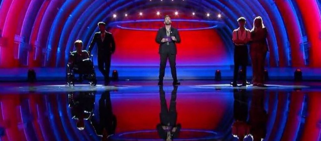 J2US: Αυτό είναι το ζευγάρι που αποχώρησε – «Ανάσταση»!