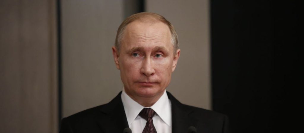 Ρωσία: Ο Πούτιν κατηγόρησε την Πολωνία ότι χρησιμοποιεί φυτοφάρμακα εναντίον των προσφύγων