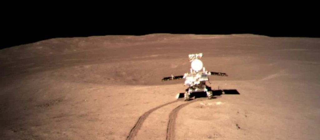 Μυστηριώδες κυβικό σχηματισμό στην μακρινή πλευρά της Σελήνης εντόπισε η Κίνα