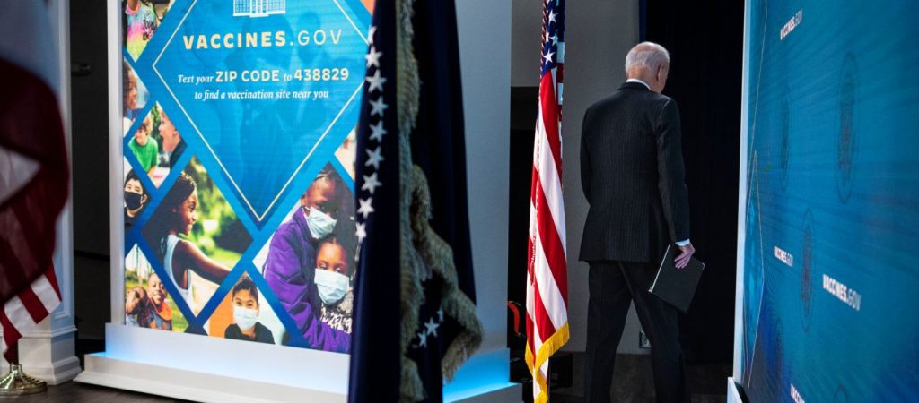 Νέο ράπισμα κατά Μπάιντεν από την αμερικανική Δικαιοσύνη: Αντισυνταγματικός ο αναγκαστικός εμβολιασμός!