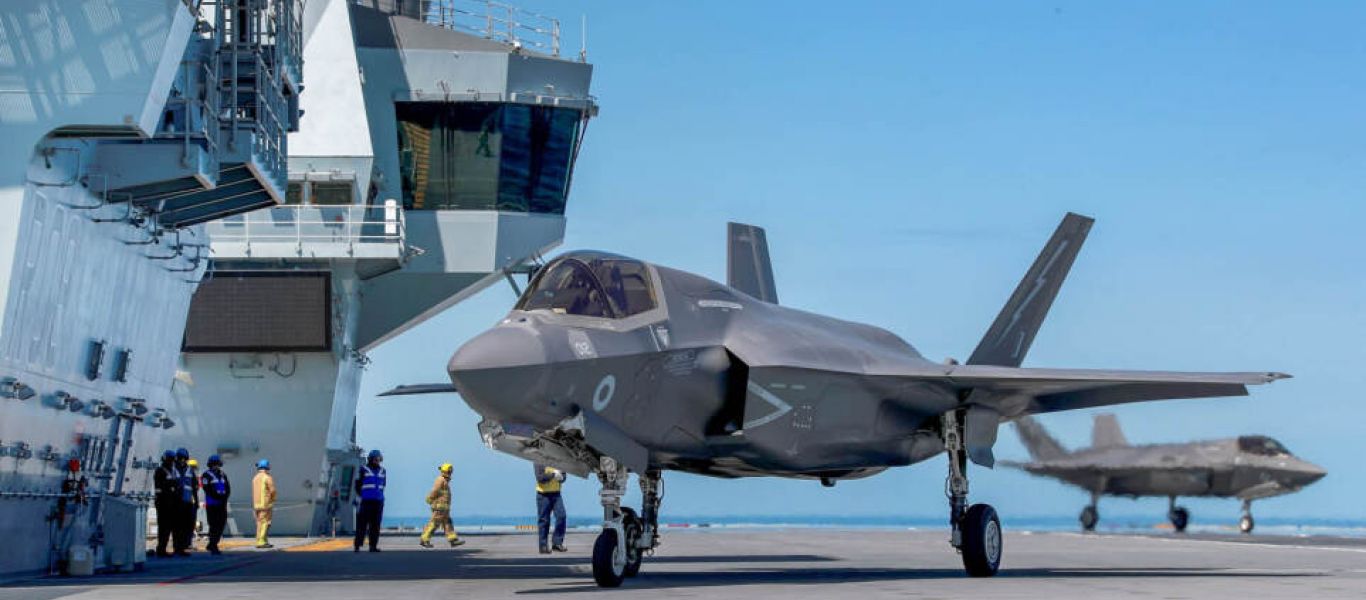 Βρετανία: Ανασύρθηκαν μετά από μια εβδομάδα τα συντρίμμια του βρετανικού F-35 που είχε συντριβεί στη Μεσόγειο