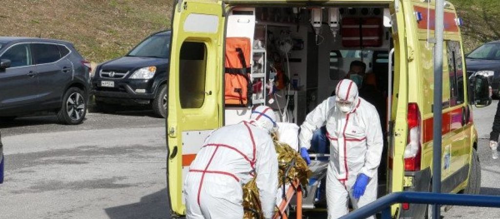 Πανελλήνια Ένωση Τραυματιοφορέων: 24ωρη απεργία αύριο – «Δουλεύουμε χωρίς άδειες με ένα ή κανένα ρεπό την εβδομάδα»