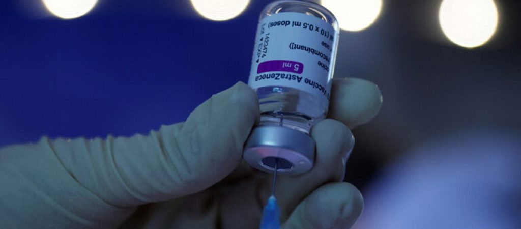 Παραλλαγή Όμικρον: Νέο κοκτέιλ αντισωμάτων από την AstraZeneca