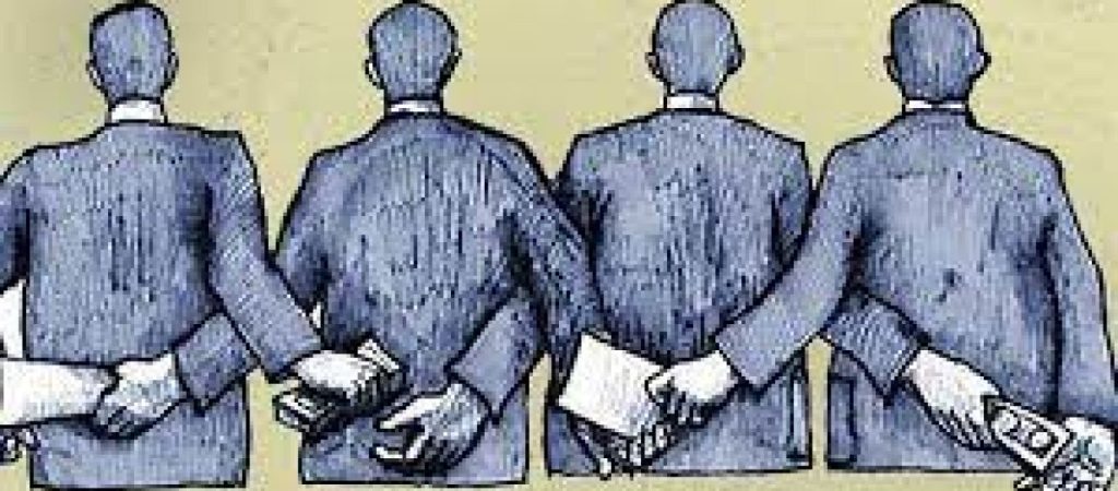 Το 67% των πολιτών θεωρούν πολύ σημαντικό πρόβλημα τη διαφθορά