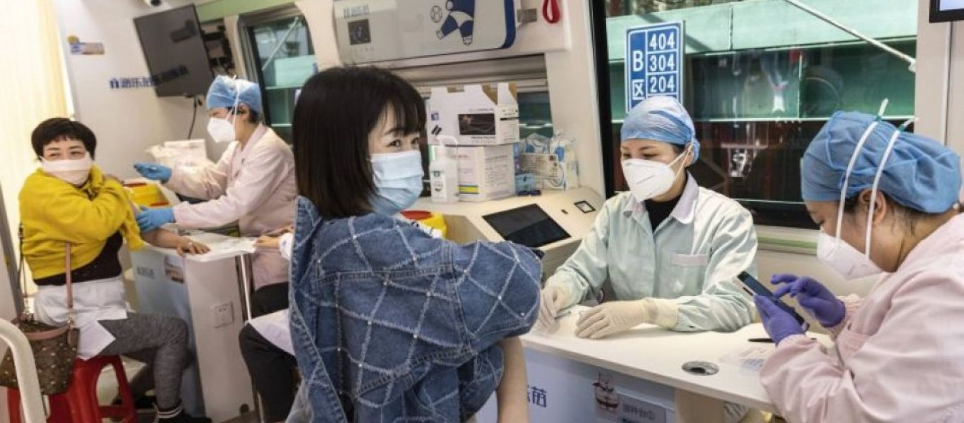 Οι αρχές της Κίνας ενέκριναν για πρώτη φορά θεραπεία για την covid-19