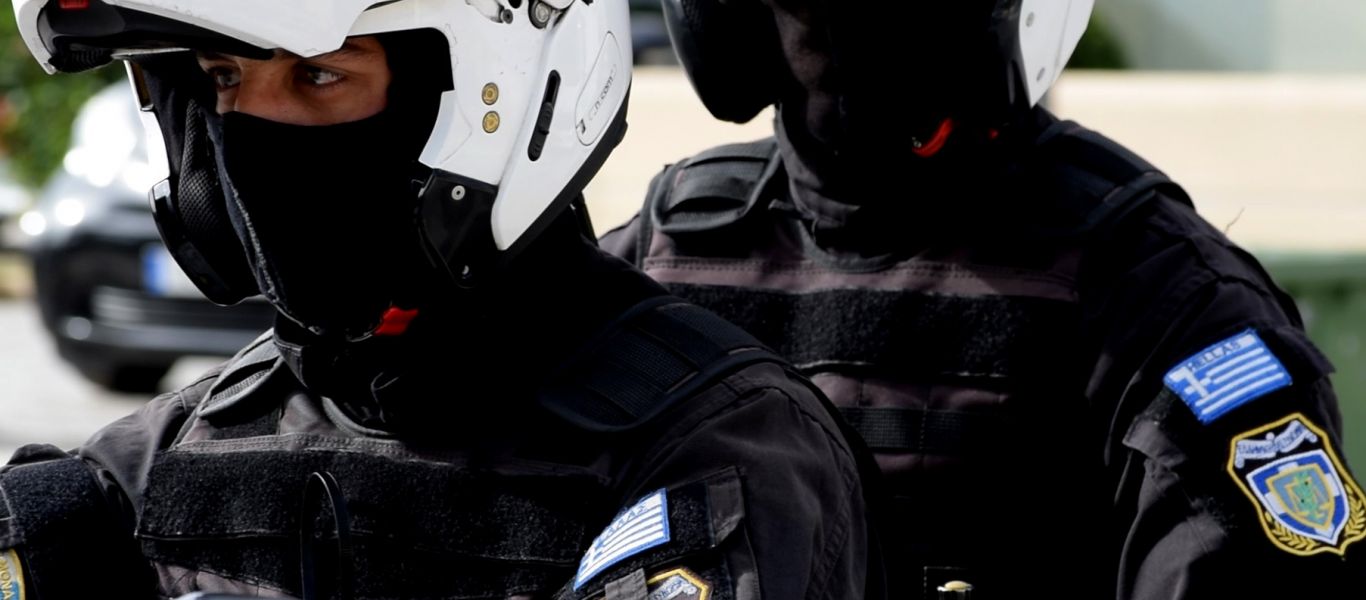 Ένοπλη ληστεία με ομηρία στα ΕΛΤΑ Κορωπίου – Συνελήφθη ο δράστης