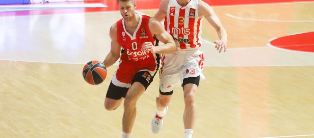 Δεν τα κατάφερε ο Ολυμπιακός στο Βελιγράδι – Ηττήθηκε με 81-76 από τον Ερυθρό Αστέρα