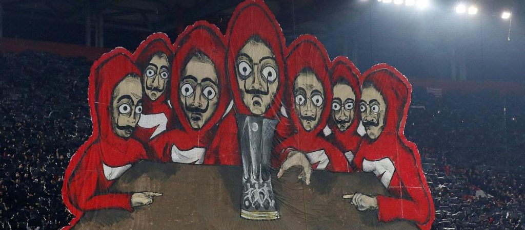 Το «La Casa de Papel» αποχαιρέτησε το κοινό του – Δεν «ξέχασε» τον Πειραιά και το κορεό του Ολυμπιακού (βίντεο)