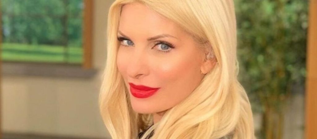 Ελένη Μενεγάκη: Η «έκπληξη» στον Αντώνη Κανάκη – «Αντώνη μου κάνεις πρόταση;»