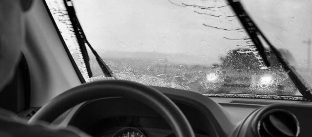 Κακοκαιρία: Τι πρέπει να προσέξουμε όταν οδηγούμε