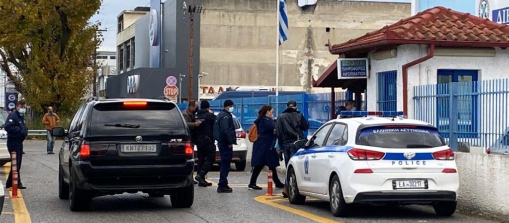 Θεματοφύλακες του Συντάγματος: «Στην Ελλάδα έχει καταλυθεί το Σύνταγμα – Δικαιολογημένα ενεργοποιείται το άρθρο 120»