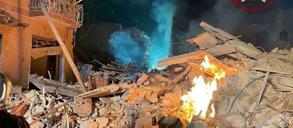 Έκρηξη φυσικού αερίου στη Σικελία: Κατέρρευσε 4οροφο κτίριο – Τουλάχιστον 12 αγνοούμενοι (φώτο-βίντεο)