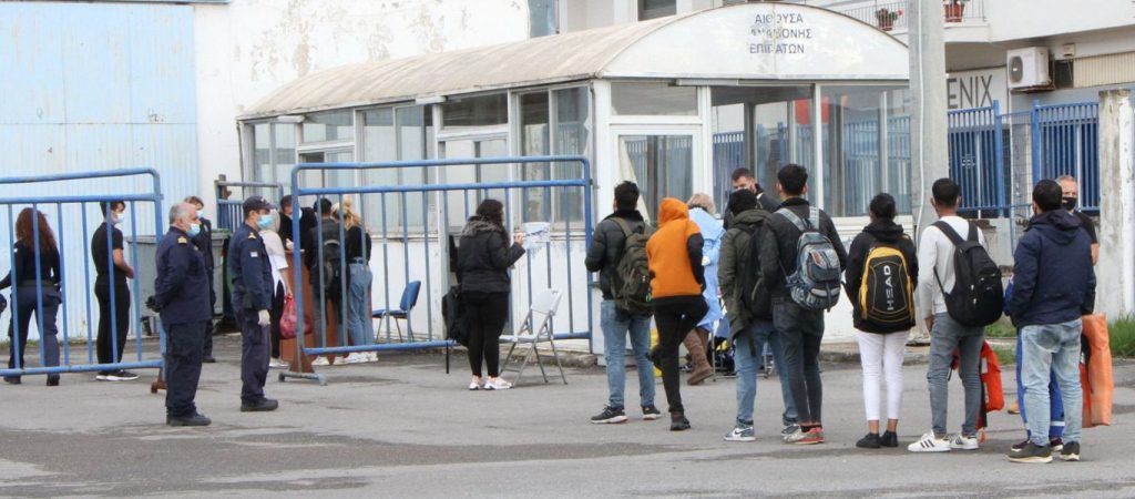 Πάνω από 14.000 ανήλικοι αλλοδαποί στα ελληνικά σχολεία μόνο το 2021!