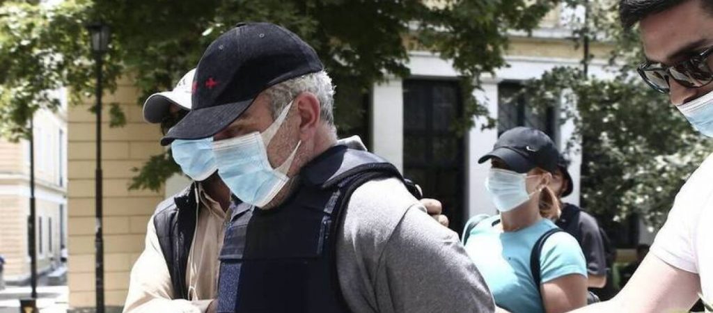 Απολογείται σήμερα ο «ψευτογιατρός» για ξέπλυμα μαύρου χρήματος – Λήγει το 18μηνο προσωρινής κράτησης