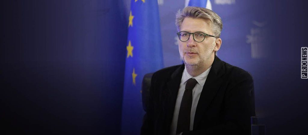 Απίστευτες δηλώσεις Α.Σκέρτσου για το πρόστιμο των 100 ευρώ: Φτωχοί όσοι δεν εμβολιάζονται