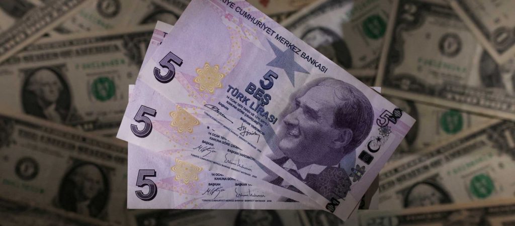 Βυθίζεται η τουρκική λίρα: Νέα βουτιά 7% μέσα σε λίγα λεπτά
