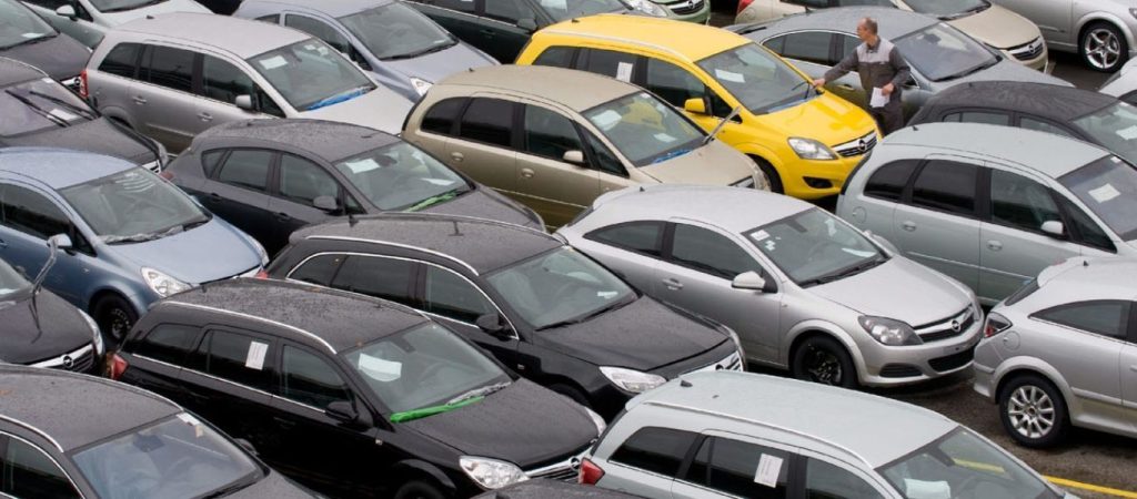 Έρχεται ο «Μεγάλος Αδερφός» για όλα τα αυτοκίνητα – Τι θα παρακολουθεί