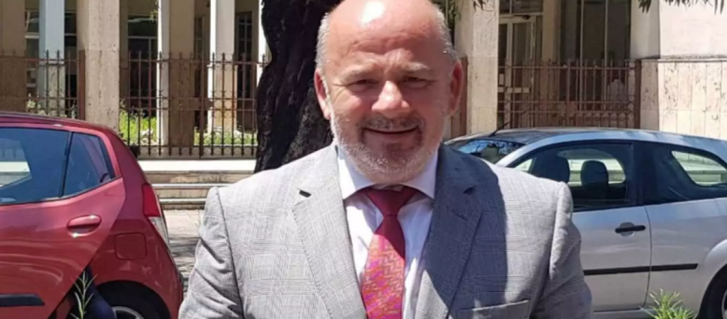 Νεκρός από κορωνοϊό o πλήρως εμβολιασμένος ο δικηγόρος Δημήτρης Τσιμπούκης