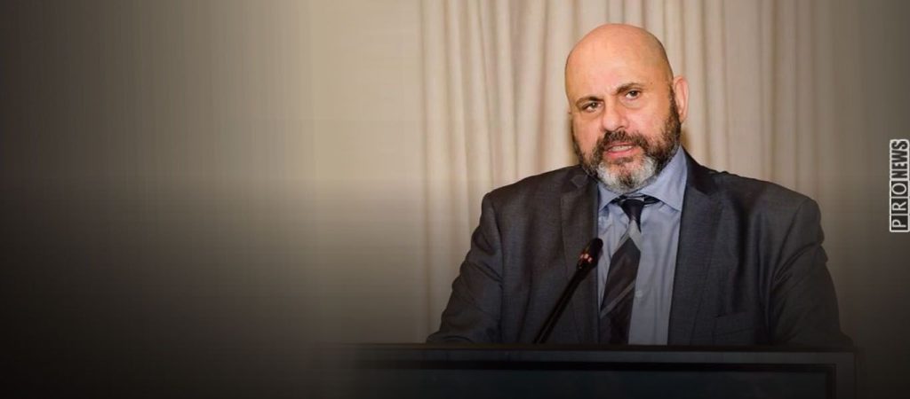 Δ.Κούβελας: «Η ατάκα του “Ιεράρχη” “κάντε το εμβόλιο να τελειώνουμε” μου θύμισε το Οθωμανικό “αλλαξοπίστησε”»