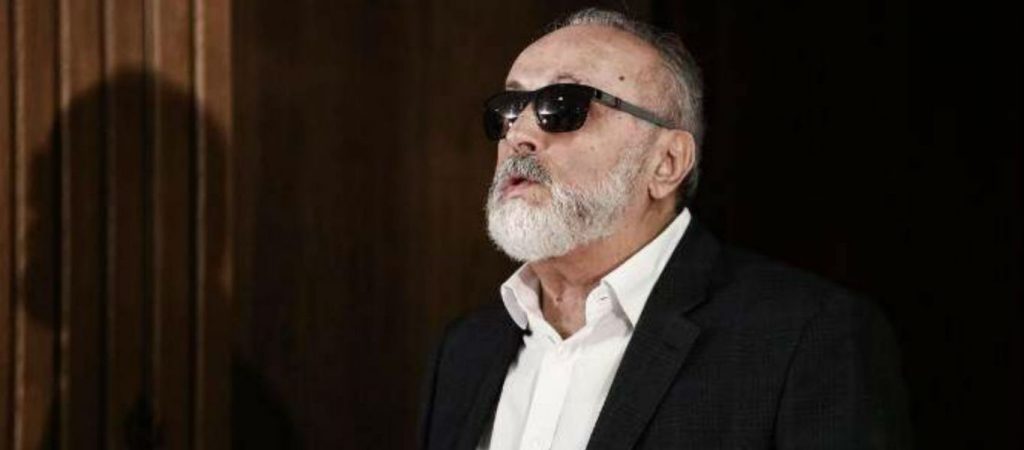 Παναγιώτης Κουρουμπλής: «Δεν ανακαλώ – Πεθαίνουν άνθρωποι – Υπάρχουν φάρμακα και δεν τα δίνουν»!